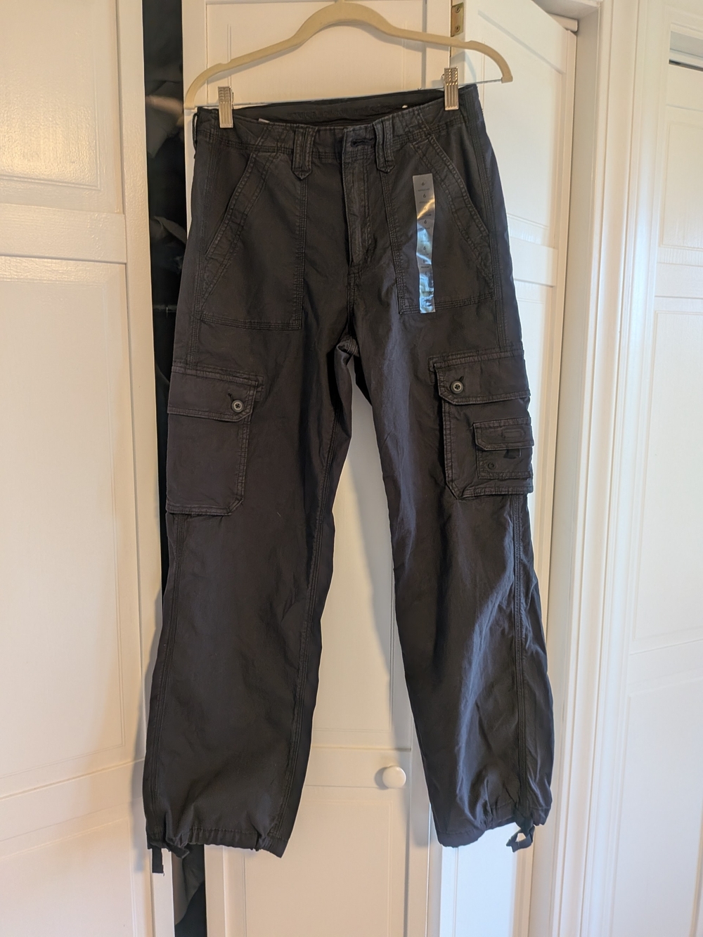 American Eagle Outfitters Black Cargo Jogger Pants
